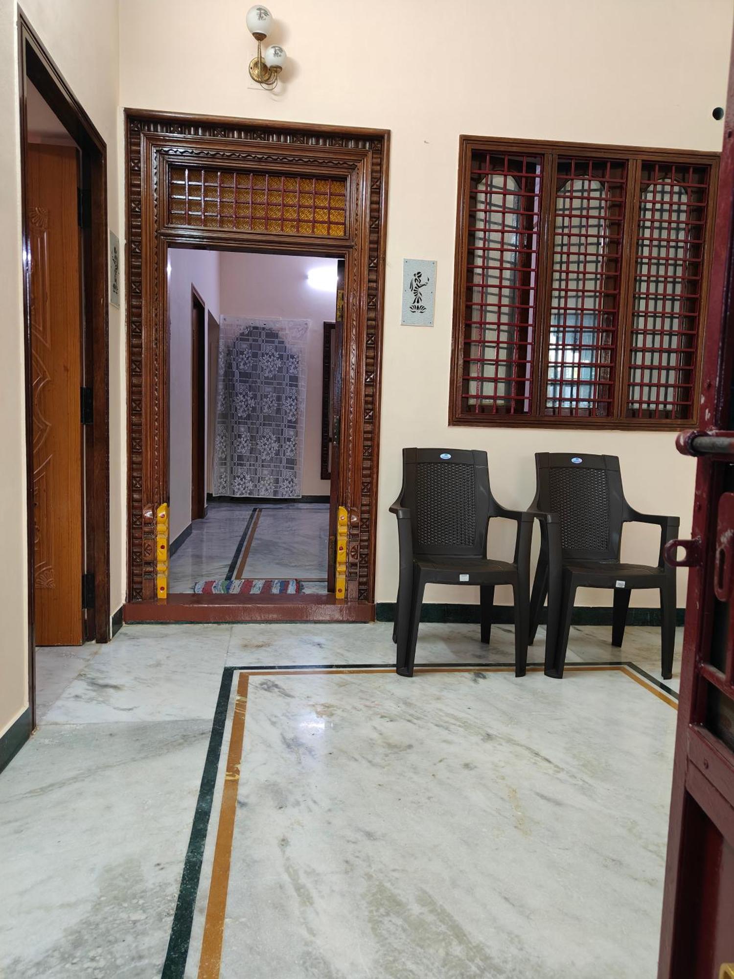 Guru Krupa Home Stay Tiruvannāmalai Dış mekan fotoğraf
